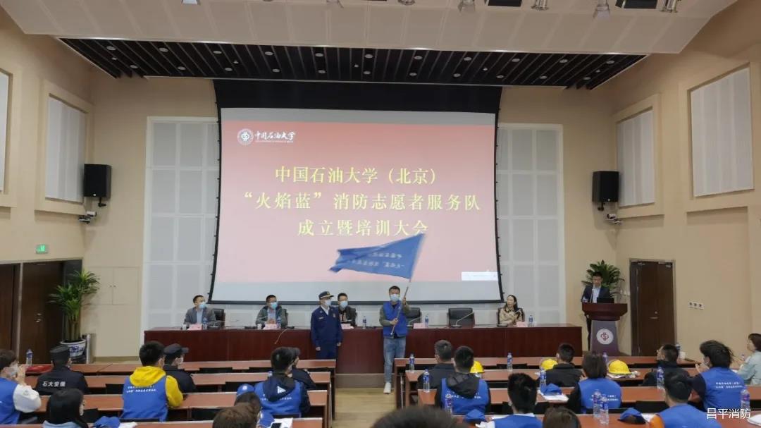 2fc648edcf834d68a57599d40ead31df.jpg 2fc648edcf834d68a57599d40ead31df.jpg