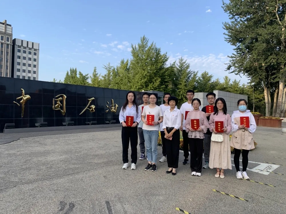 ecbbcf25041945ff9319b7cc18cb6ebb.jpg ecbbcf25041945ff9319b7cc18cb6ebb.jpg